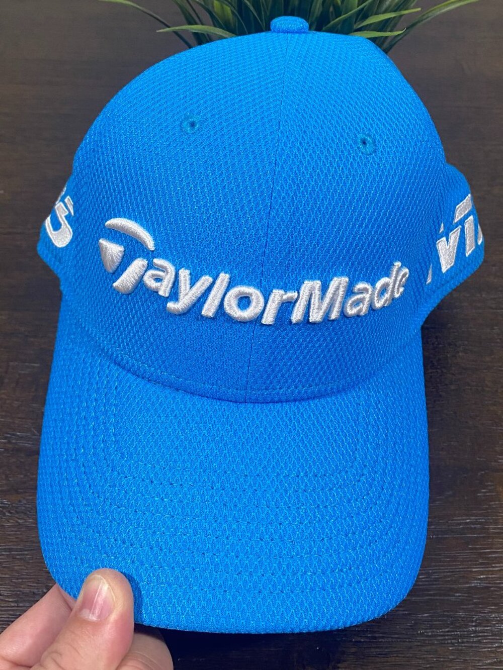 TaylorMade Performance Golf Hat Electric Blue Cap Size M/L